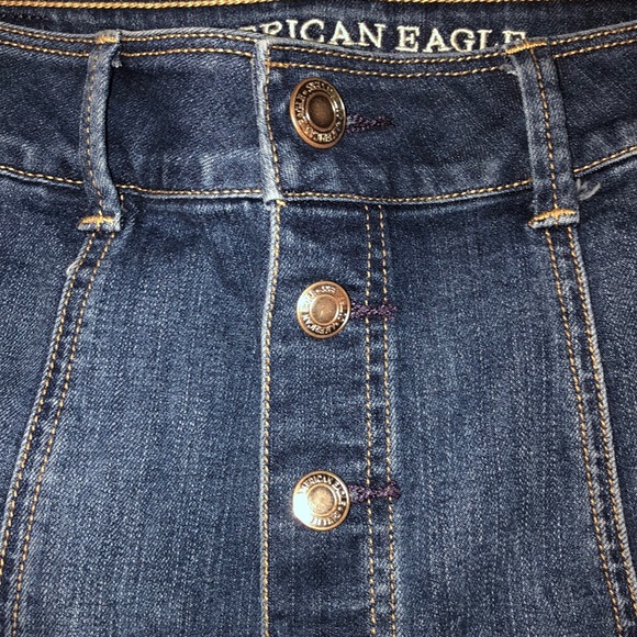 🍌LIKE NEW: Denim Button Down Skirt w/ Pockets - Picture 4 of 6